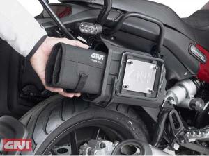 GIVI T515 ROLL-UP TASCHE MIT WERKZEUGFÄCHERN UND HAKEN