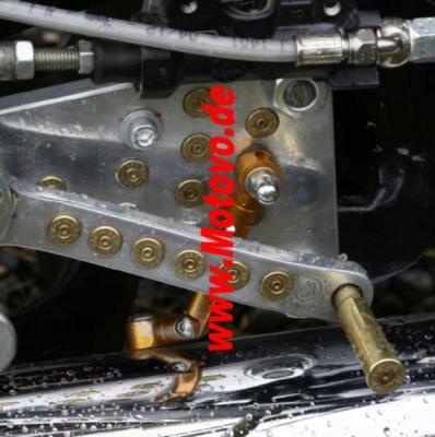 Adapter Bremsbehälter, gold eloxiert