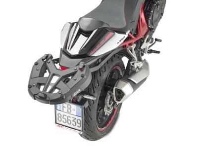 Givi Topcase Träger SR1221 für Monokey oder Monolock Koffer für Honda CB 750 Hornet E-Clutch (2026)