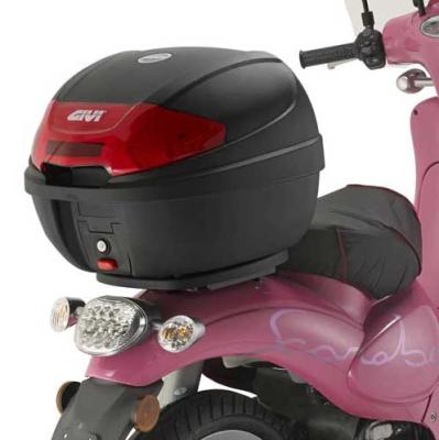 Givi Topcase-Träger SR6705 in schwarz für Monolock Koffer für Aprilia Scarabeo 50 Street Baujahr 09-20