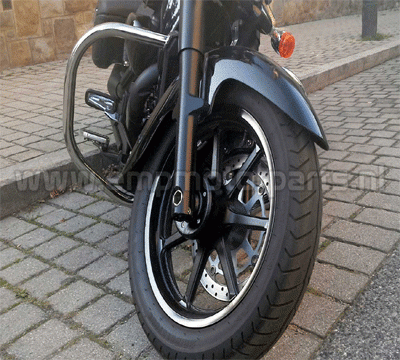 Sturzbügel im H.D. Style SUZUKI C 1500 BT Intruder