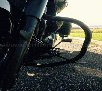 Sturzbügel H.D.Style Suzuki C 1500 BT Intruder in schwarz